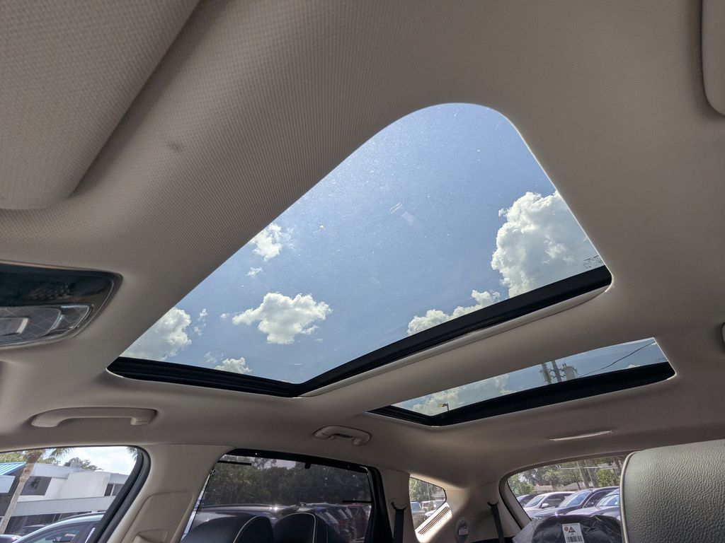 2025 GENESIS GV80 Advanced - Photo 18