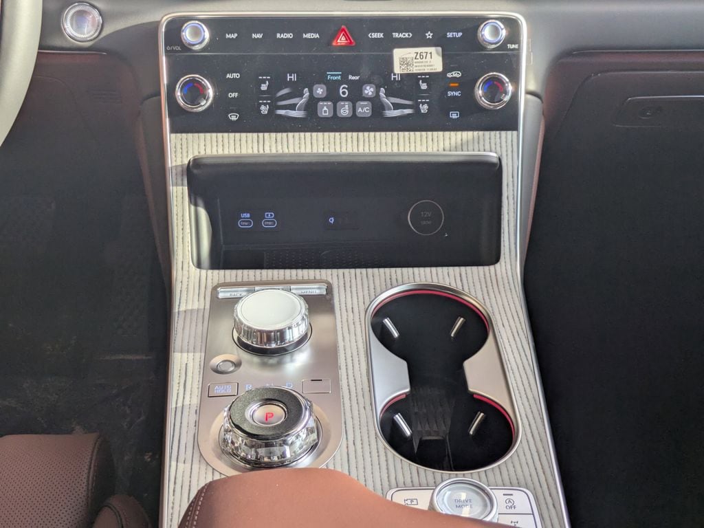 2025 GENESIS GV80 Prestige - Photo 16