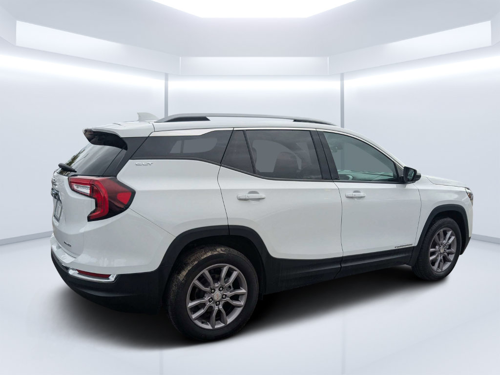 Used 2024 GMC Terrain SLT SUV