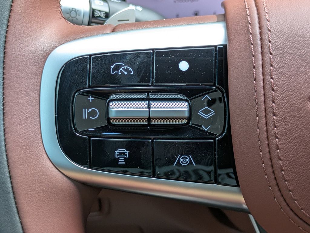 2025 GENESIS GV80 Prestige - Photo 24