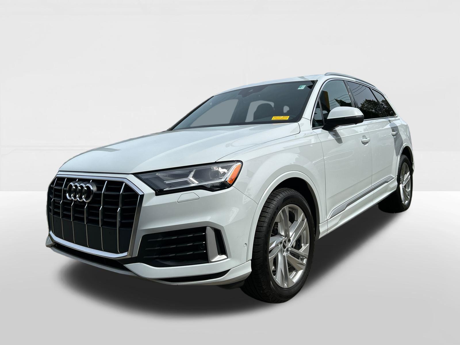 2021 Audi Q7 Premium Plus photo 3