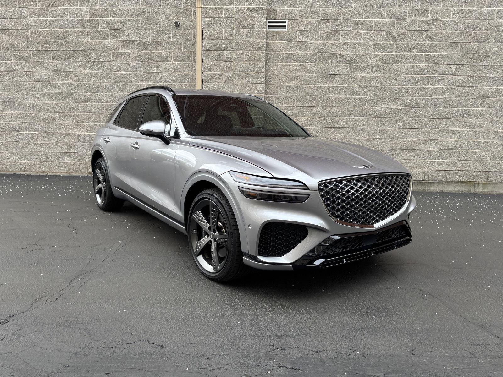 2025 GENESIS GV70