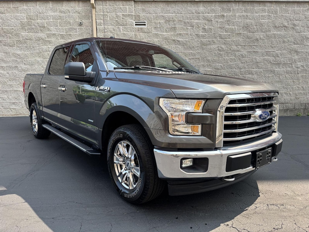 Used 2017 Ford F-150 XLT Truck
