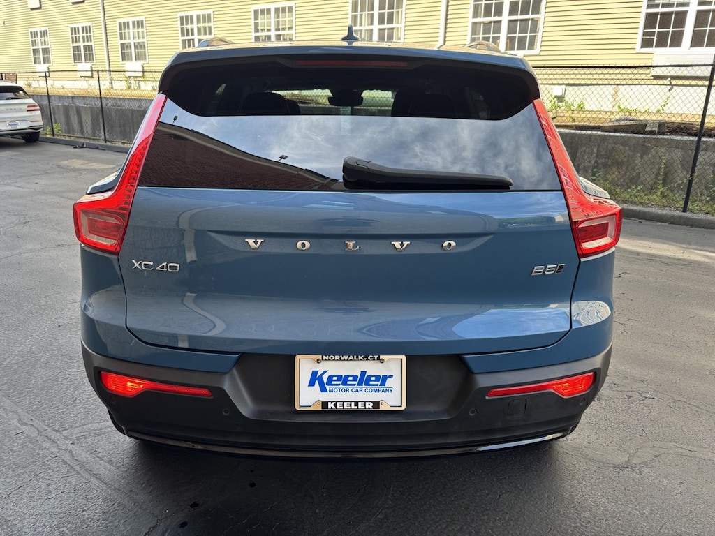 Used 2023 Volvo XC40 Plus Dark Theme SUV