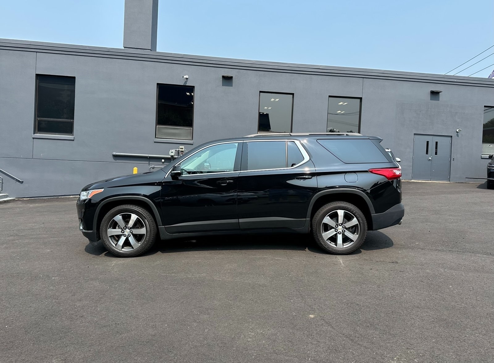 2019 Chevrolet Traverse LT Leather 2