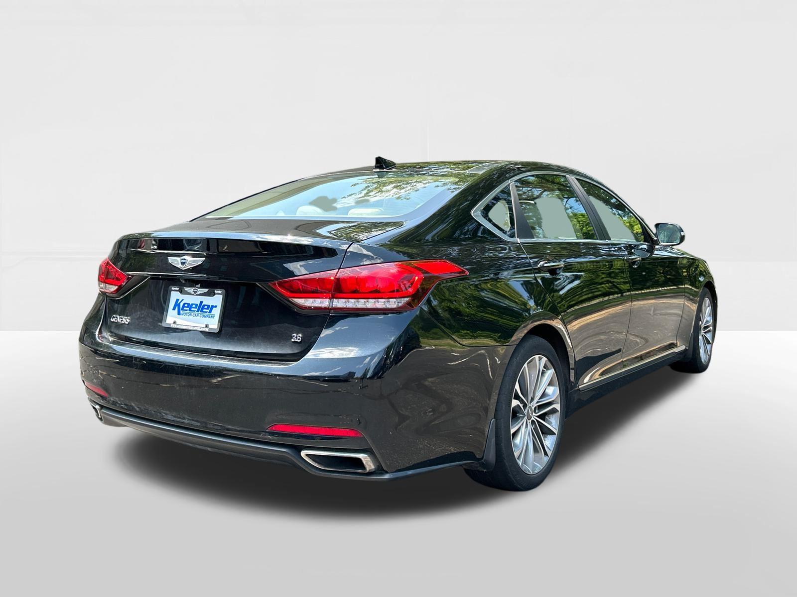 Used 2015 Hyundai Genesis Base with VIN KMHGN4JE7FU028764 for sale in Norwalk, CT