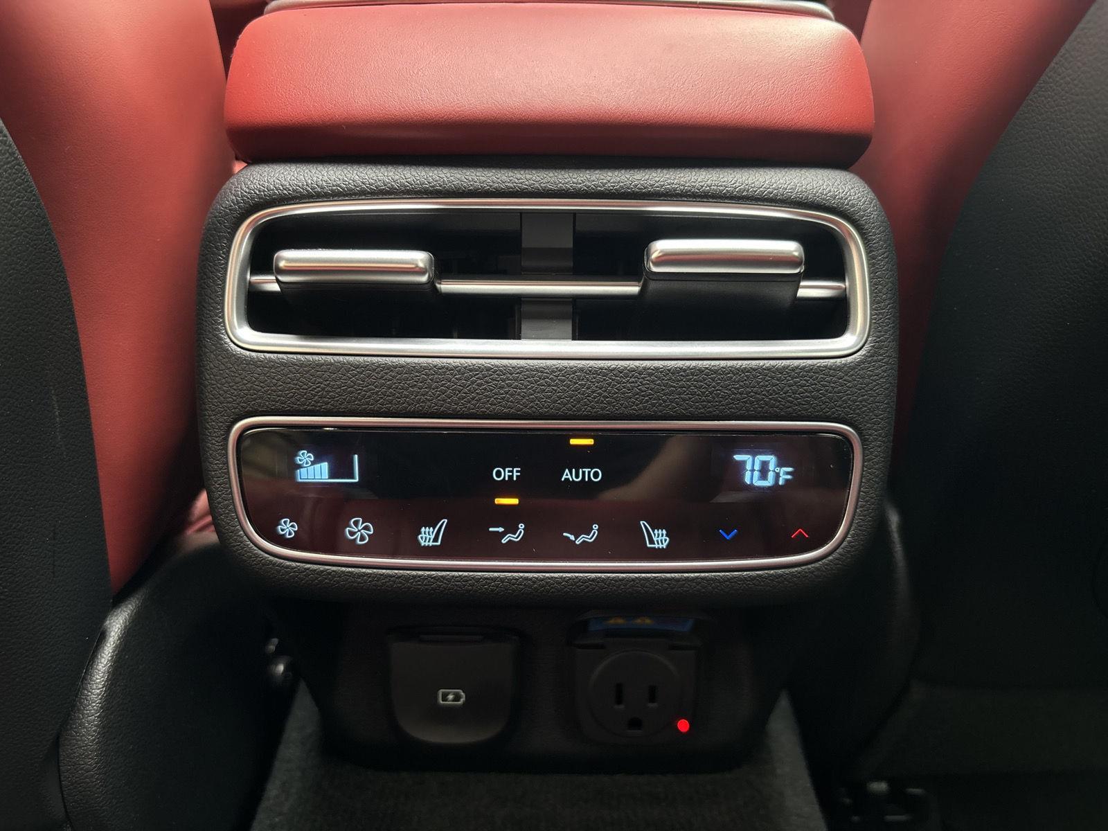 2026 GENESIS GV70 Sport Prestige - Photo 27