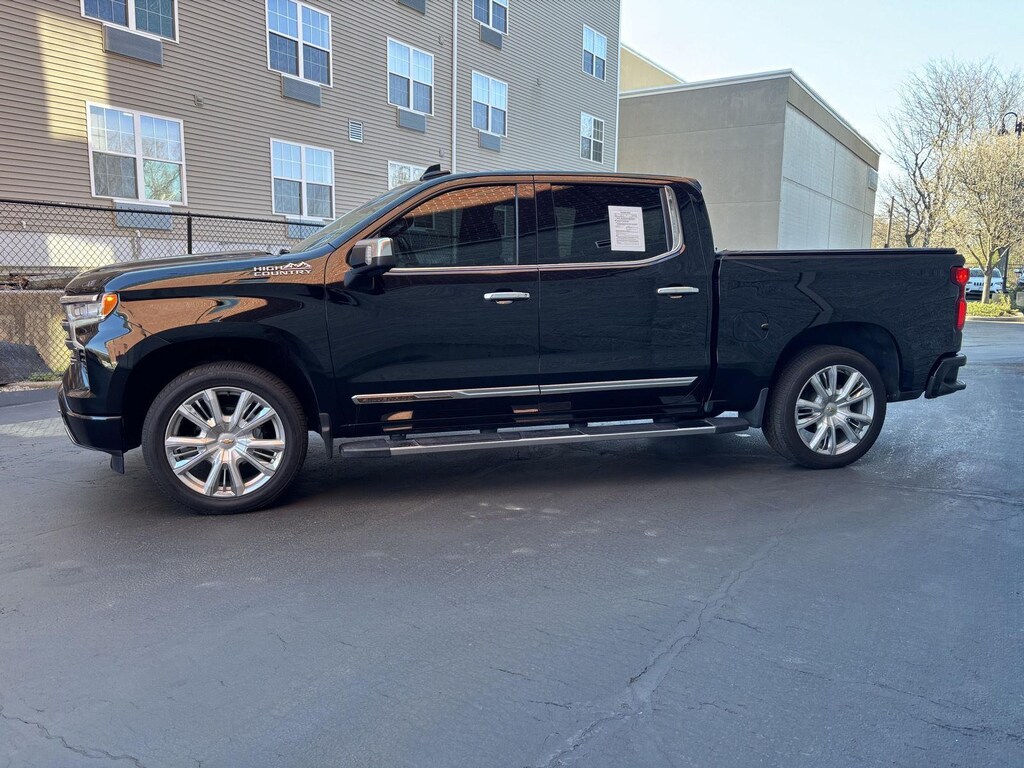 Used 2022 Chevrolet Silverado 1500 High Country Truck