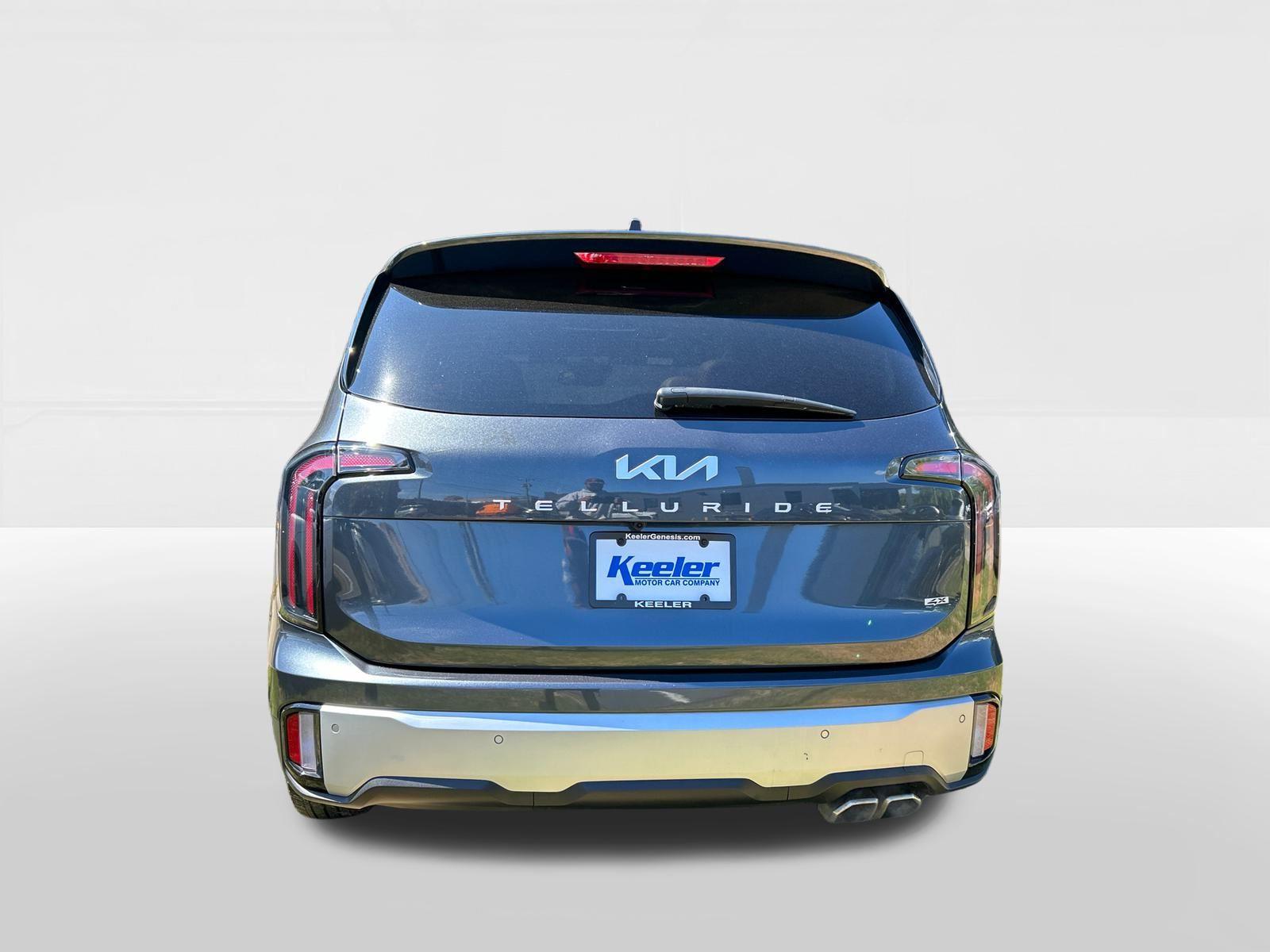 2023 Kia Telluride SX photo 2