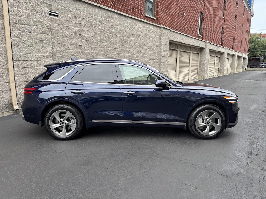 New 2026 Genesis GV70 2.5T Select SUV