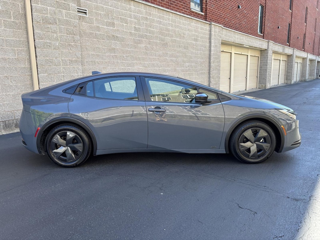 Used 2023 Toyota Prius LE Hatchback