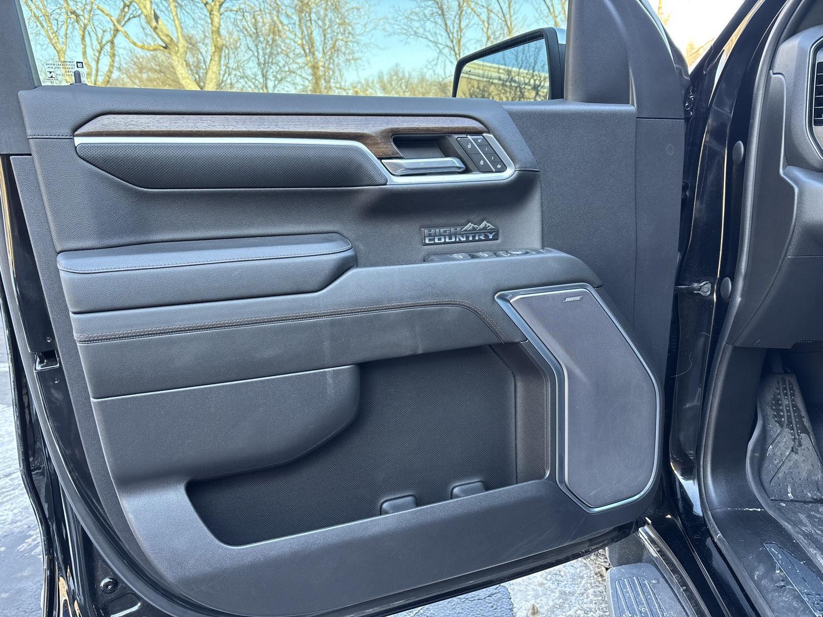 2022 Chevrolet Silverado 1500 High Country - Photo 8