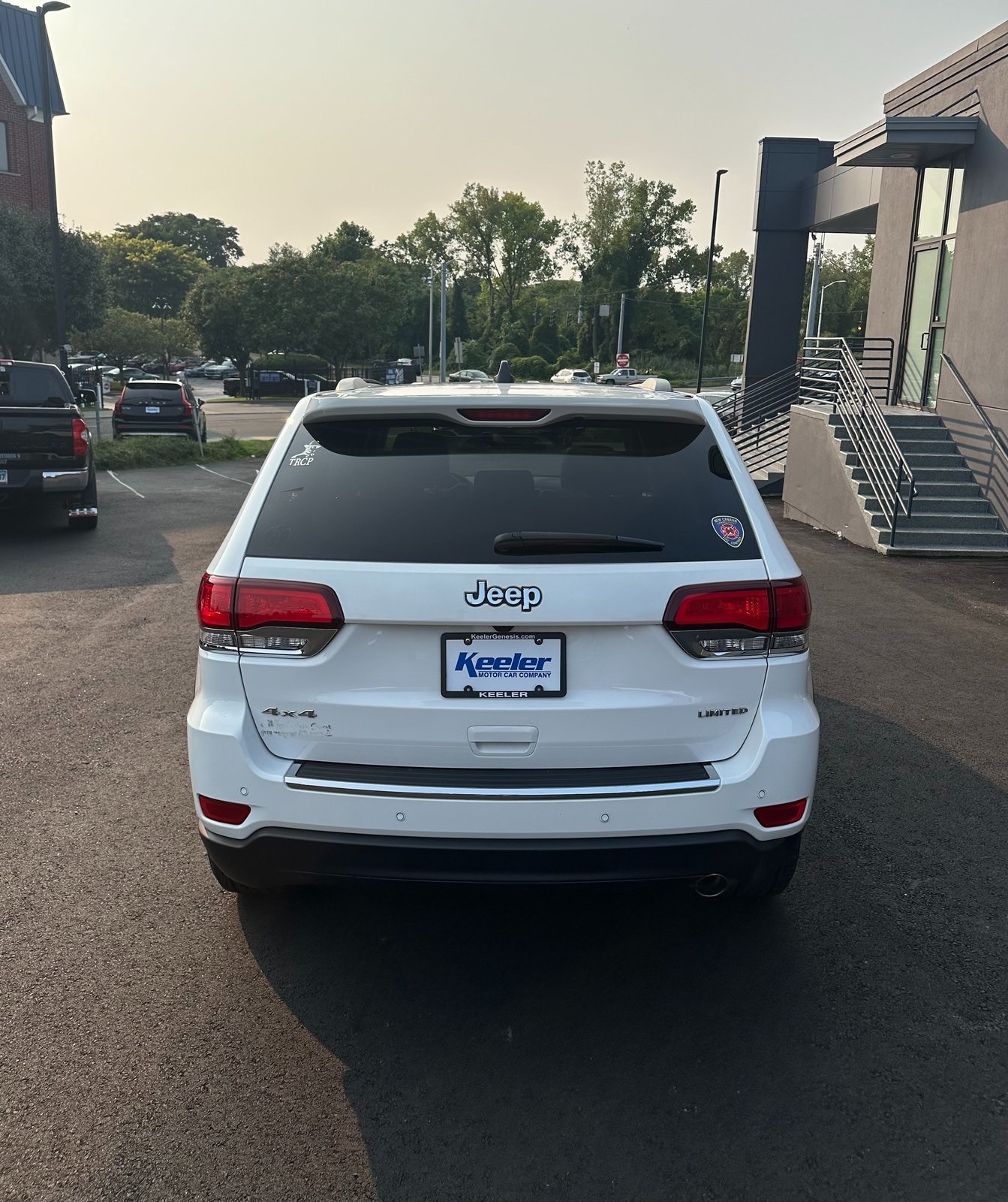 2020 Jeep Grand Cherokee Limited 13