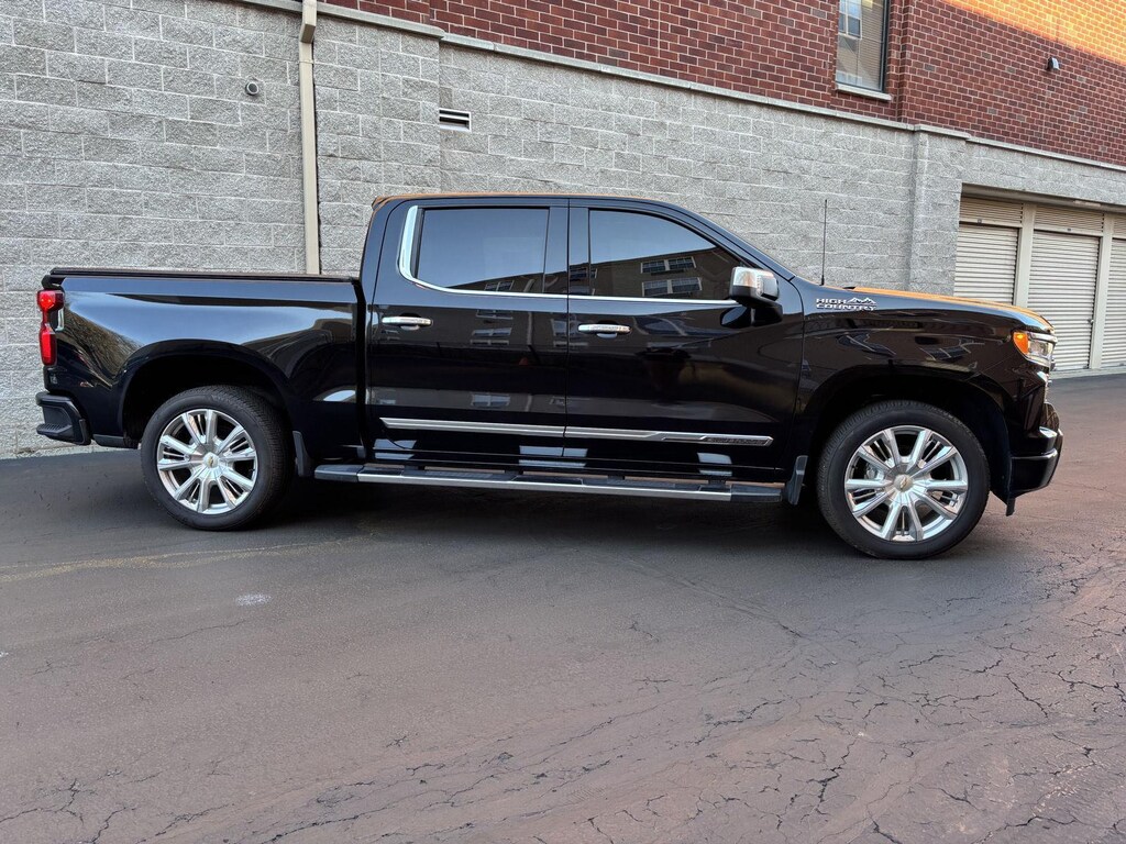 Used 2022 Chevrolet Silverado 1500 High Country Truck