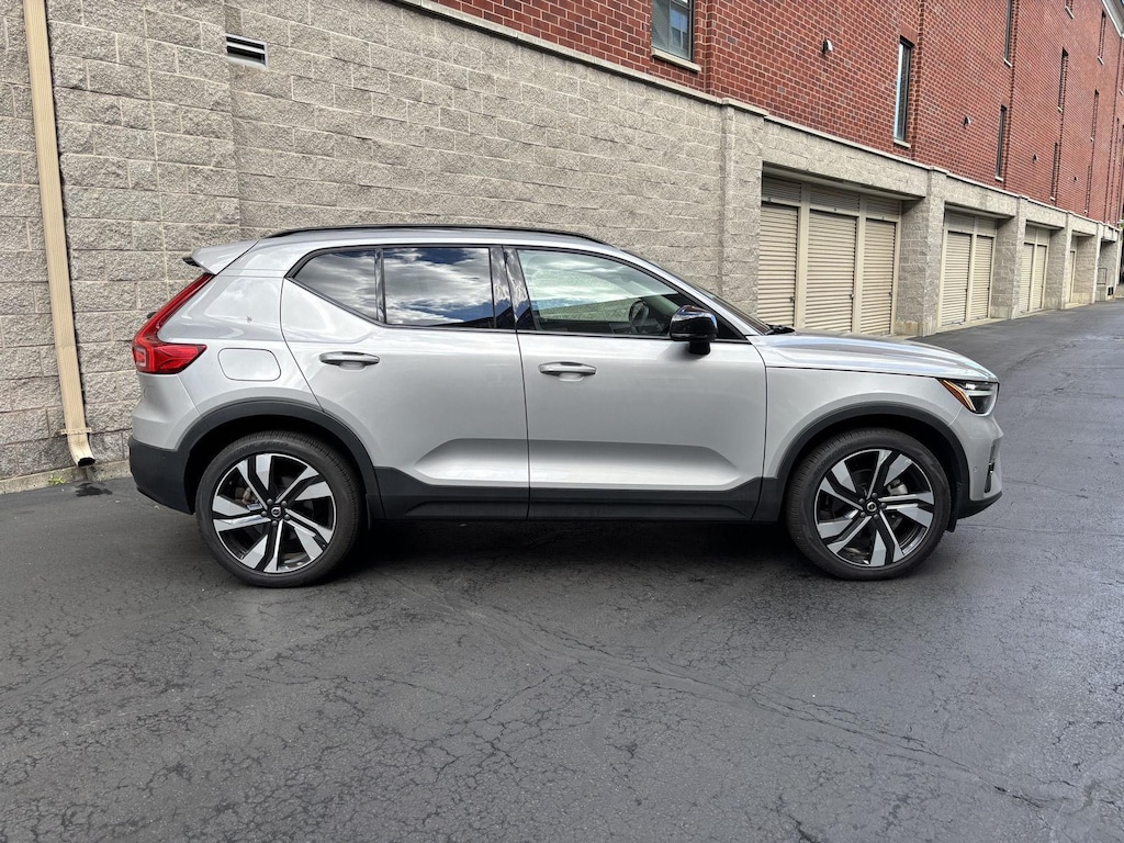 Used 2023 Volvo XC40 Plus Dark Theme SUV