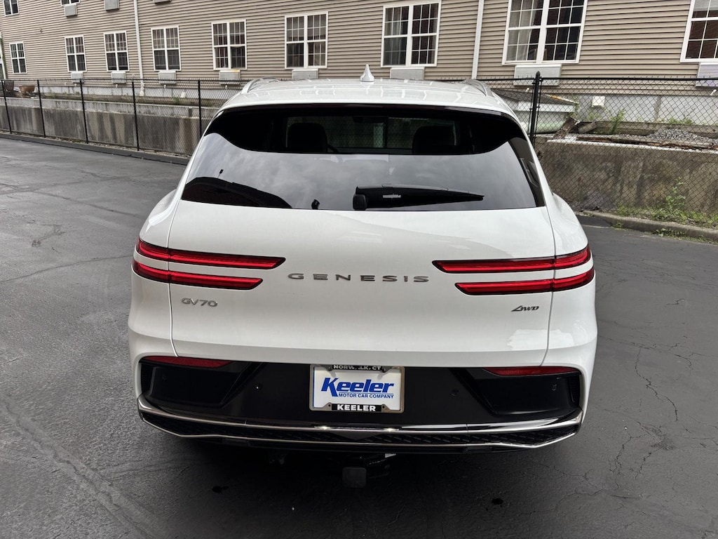 New 2026 Genesis GV70 2.5T Advanced SUV