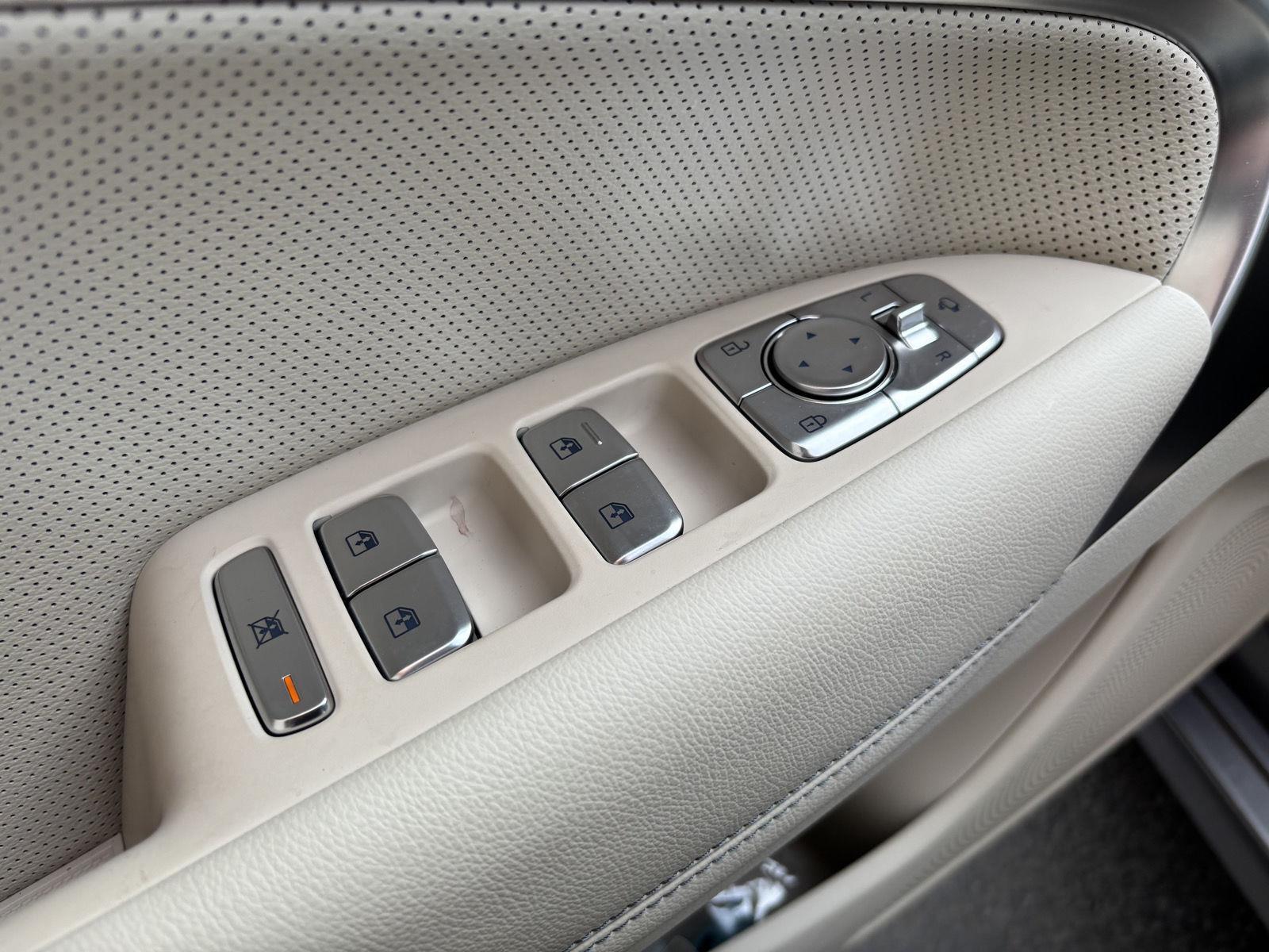 2026 GENESIS G70 Prestige - Photo 13