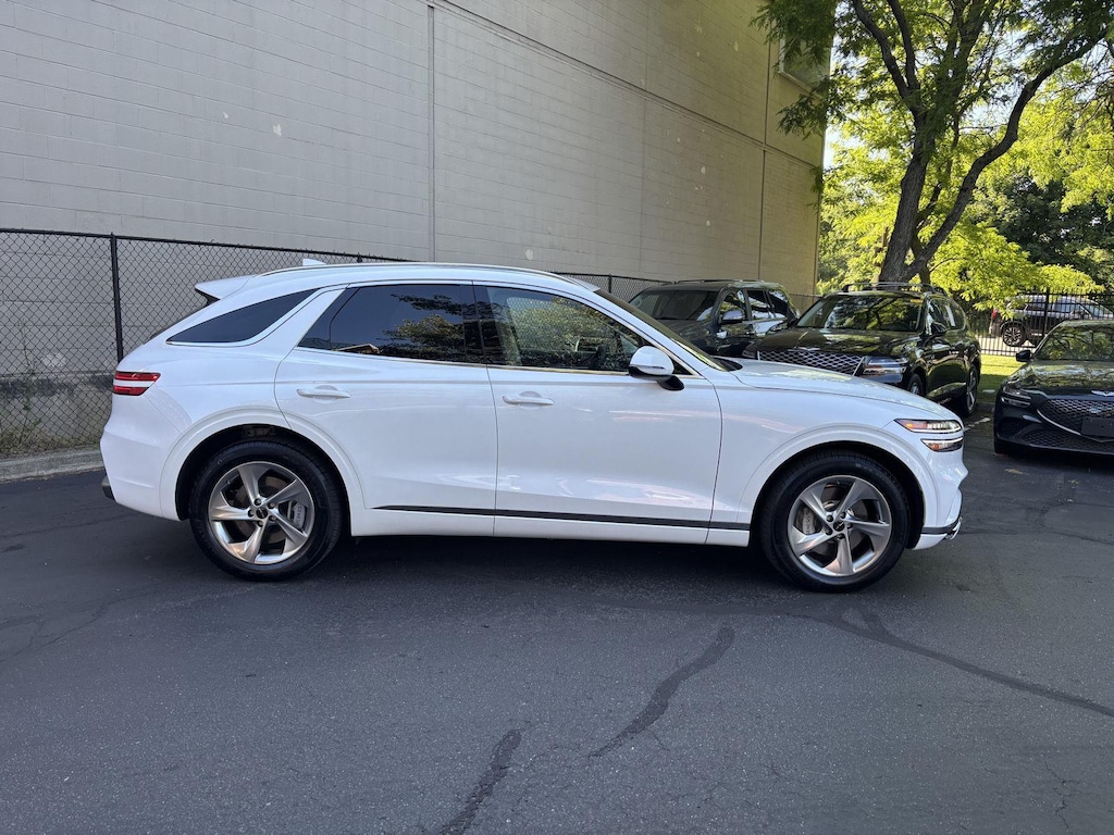 Used 2026 Genesis GV70 2.5T Select SUV