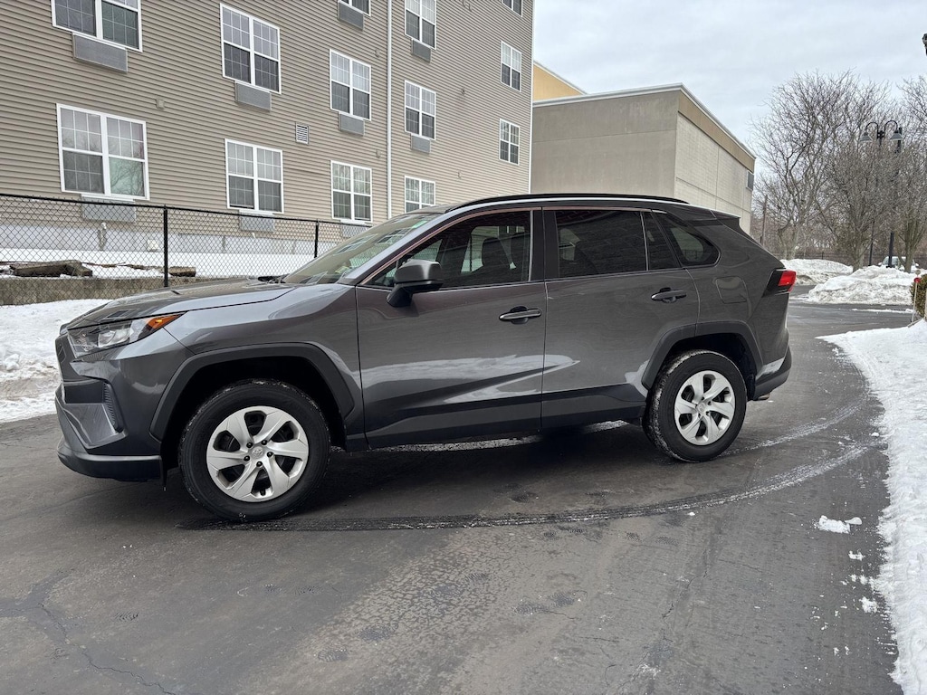 Used 2020 Toyota RAV4 LE SUV