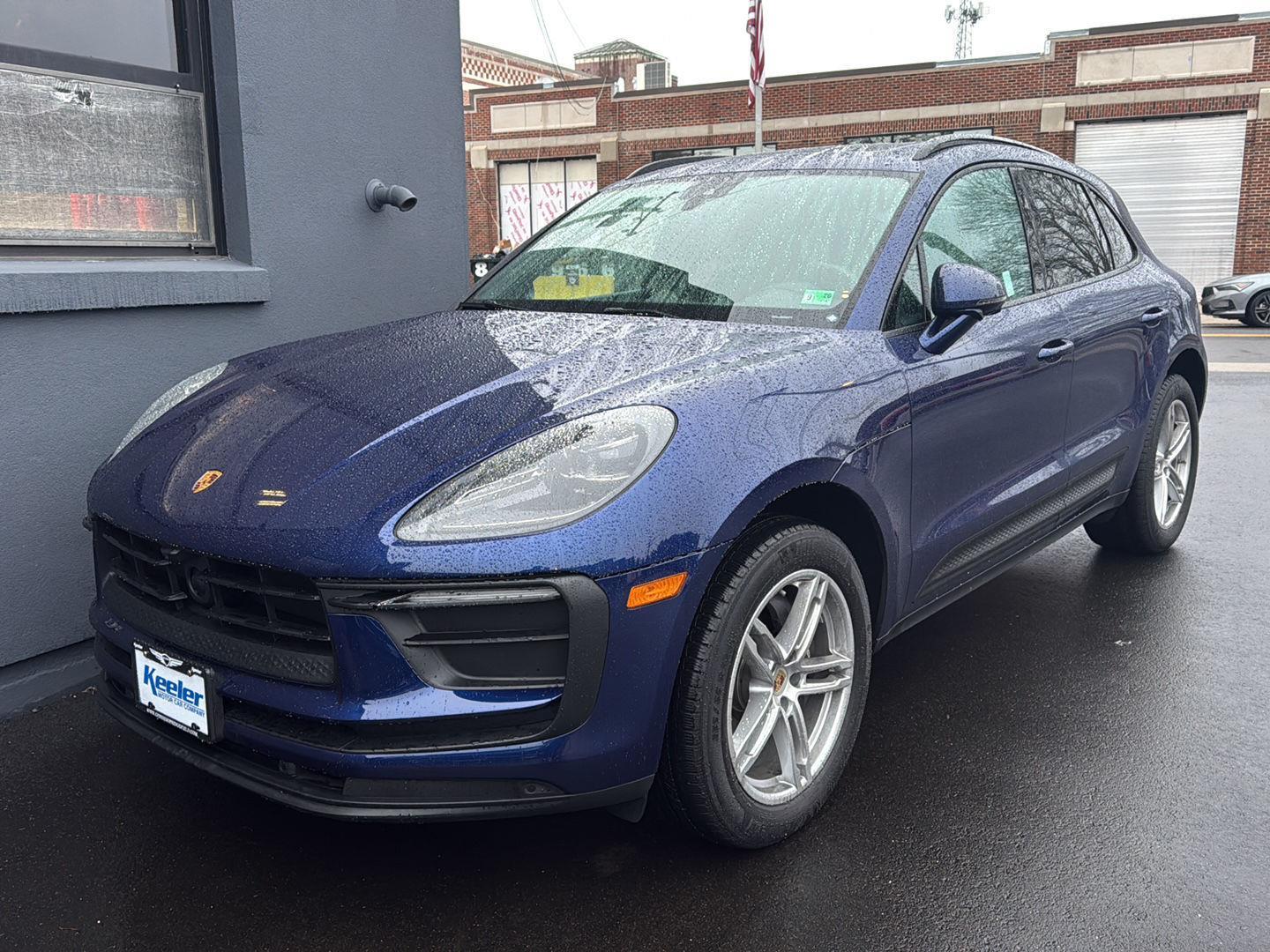 2024 Porsche Macan Base