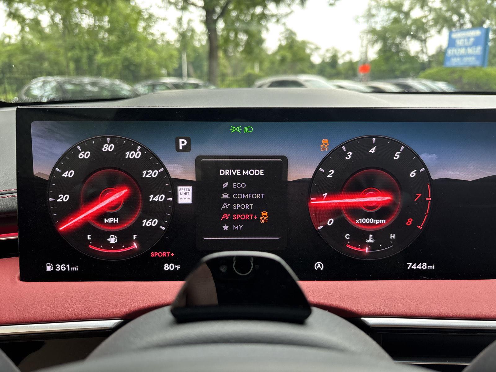 2026 GENESIS GV70 Sport Prestige - Photo 17