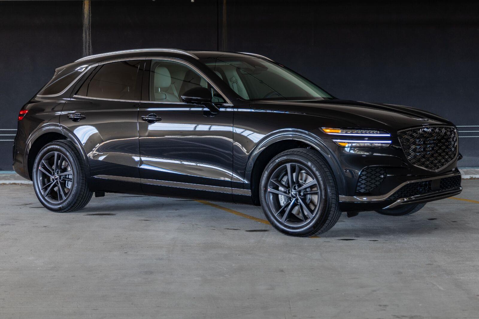 2027 GENESIS GV70