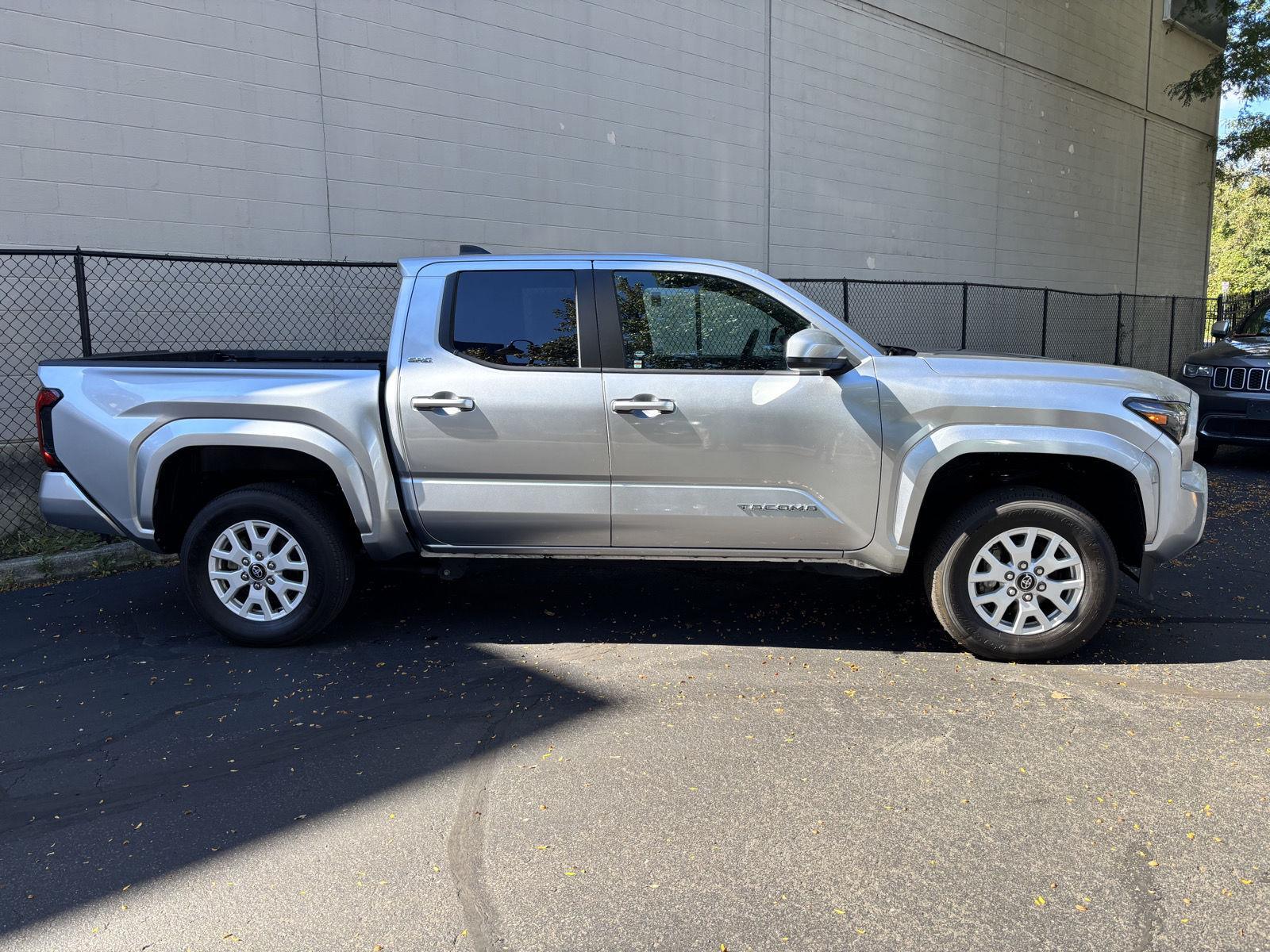 Used 2024 Toyota Tacoma SR5 Truck