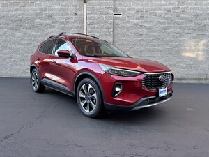 2023 Ford Escape Hybrid Platinum SUV