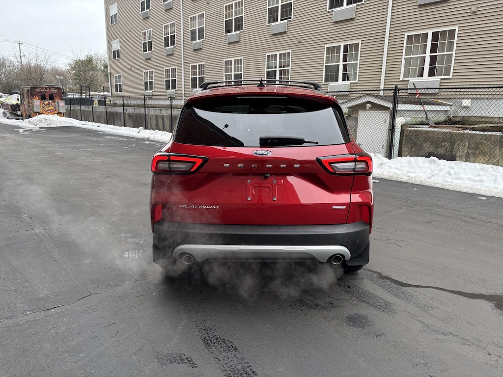 Used 2023 Ford Escape Hybrid Platinum SUV