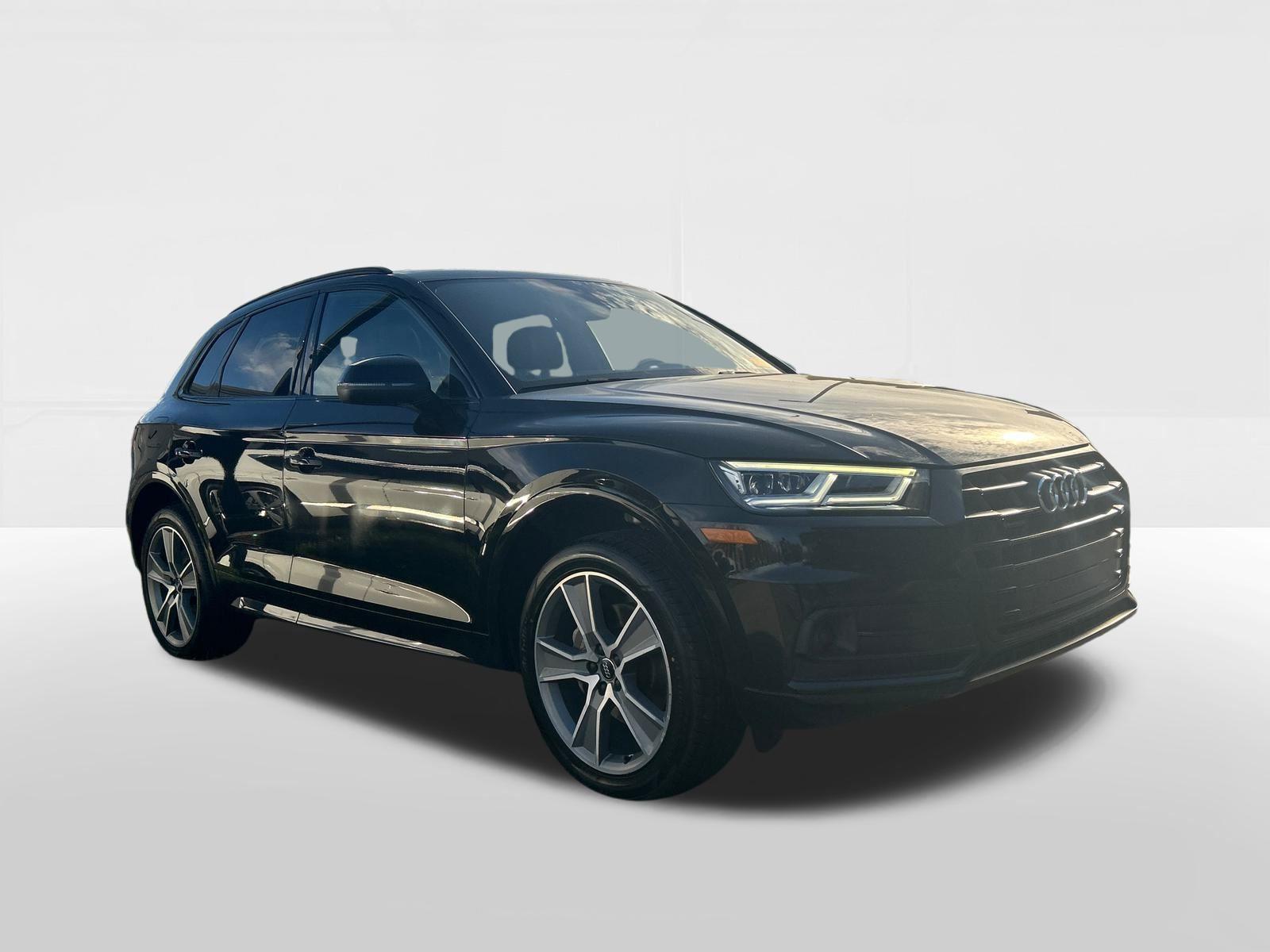 2020 Audi Q5 Premium Plus's photo