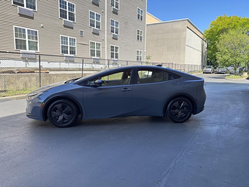 Used 2023 Toyota Prius LE Hatchback