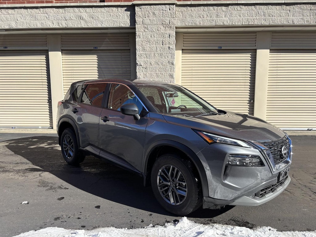 Used 2023 Nissan Rogue S SUV