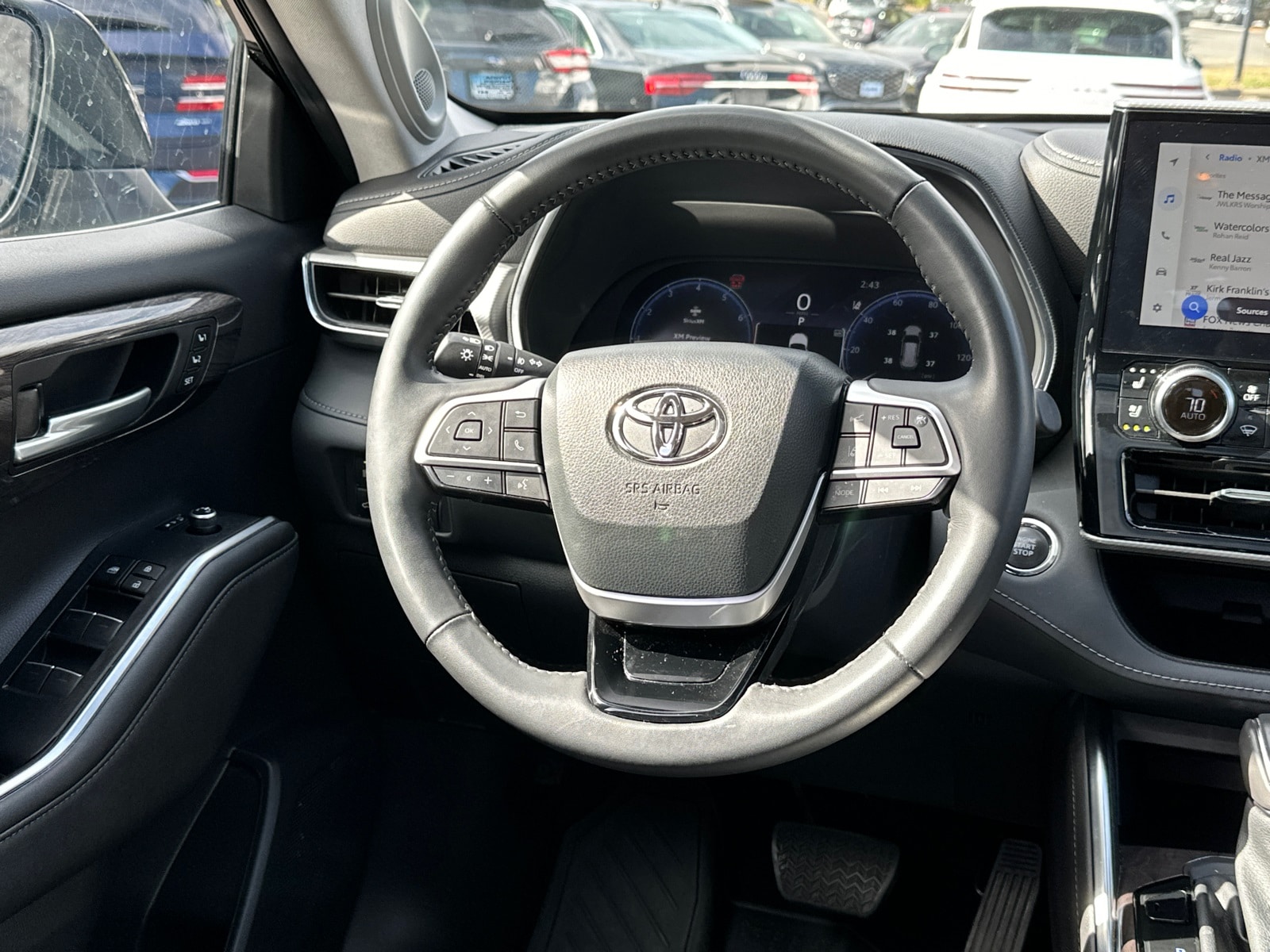 2023 Toyota Highlander Platinum 25