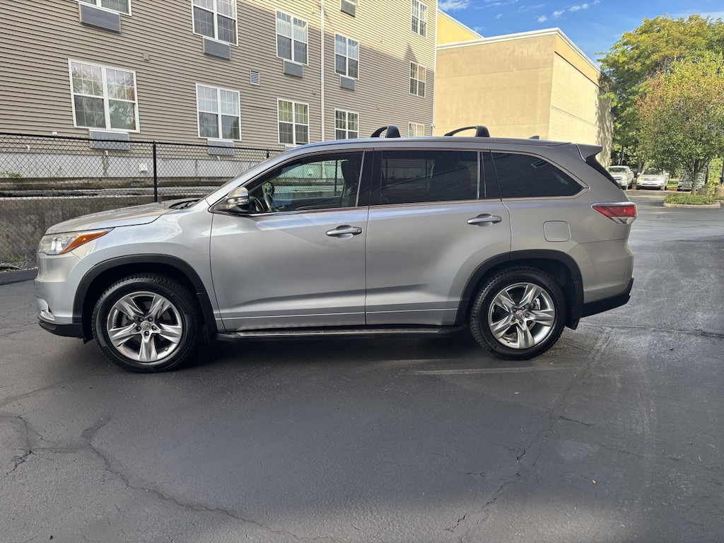 Used 2015 Toyota Highlander Limited Platinum SUV