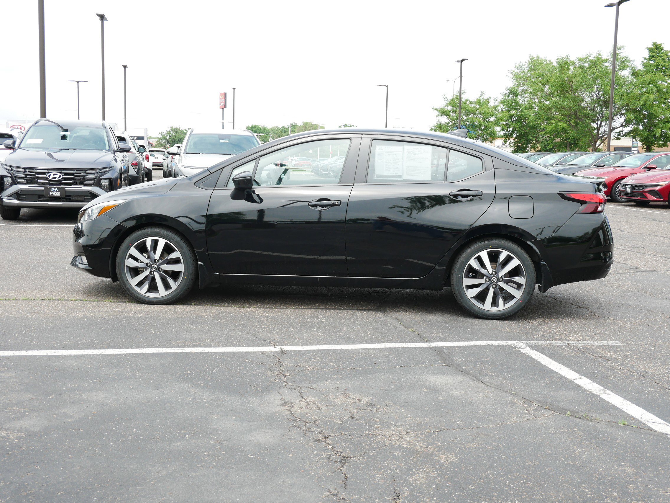 Used 2020 Nissan Versa Sedan SR with VIN 3N1CN8FV2LL844812 for sale in Waite Park, Minnesota