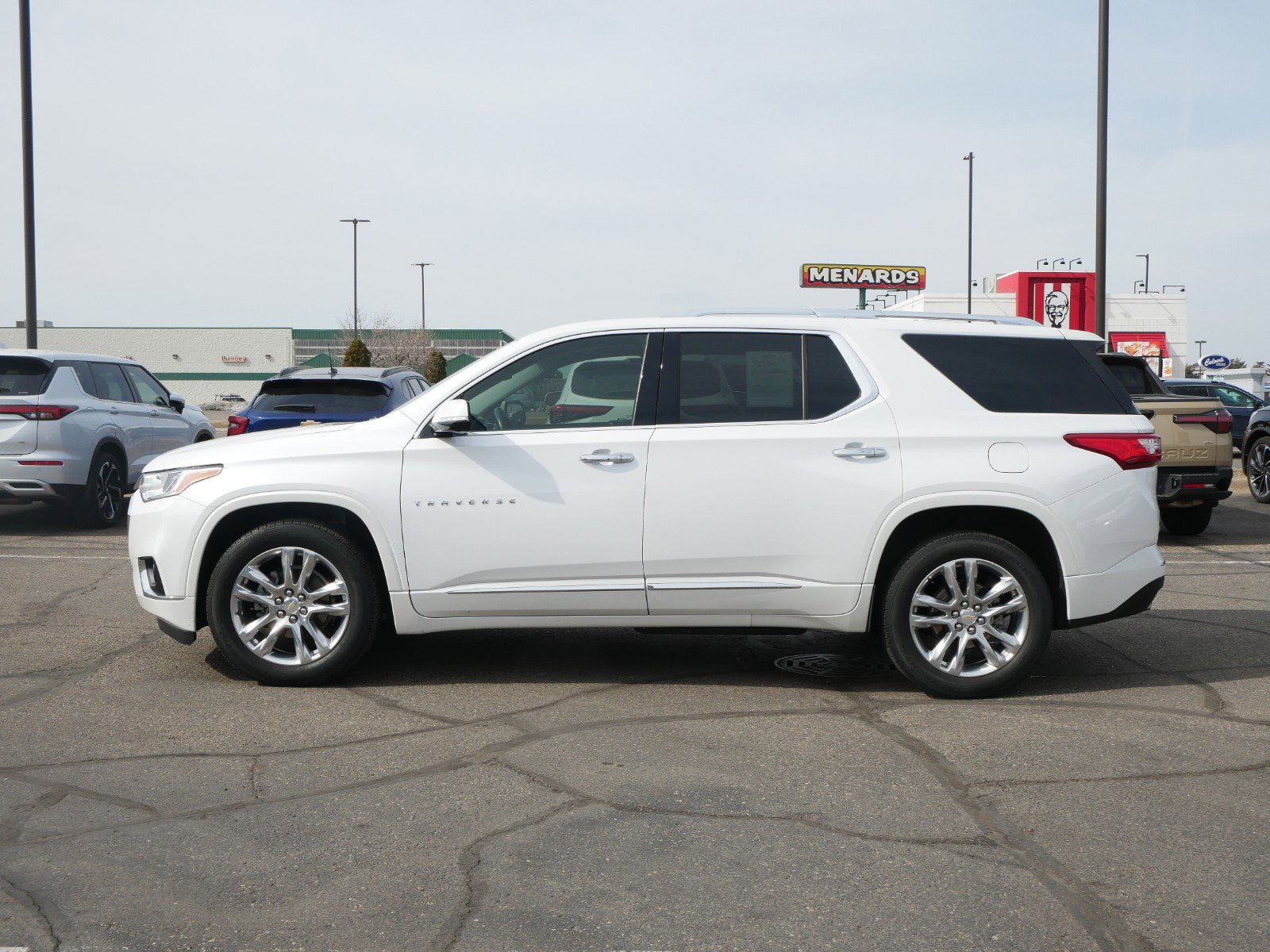 Used 2020 Chevrolet Traverse High Country with VIN 1GNEVNKW1LJ247751 for sale in Waite Park, Minnesota