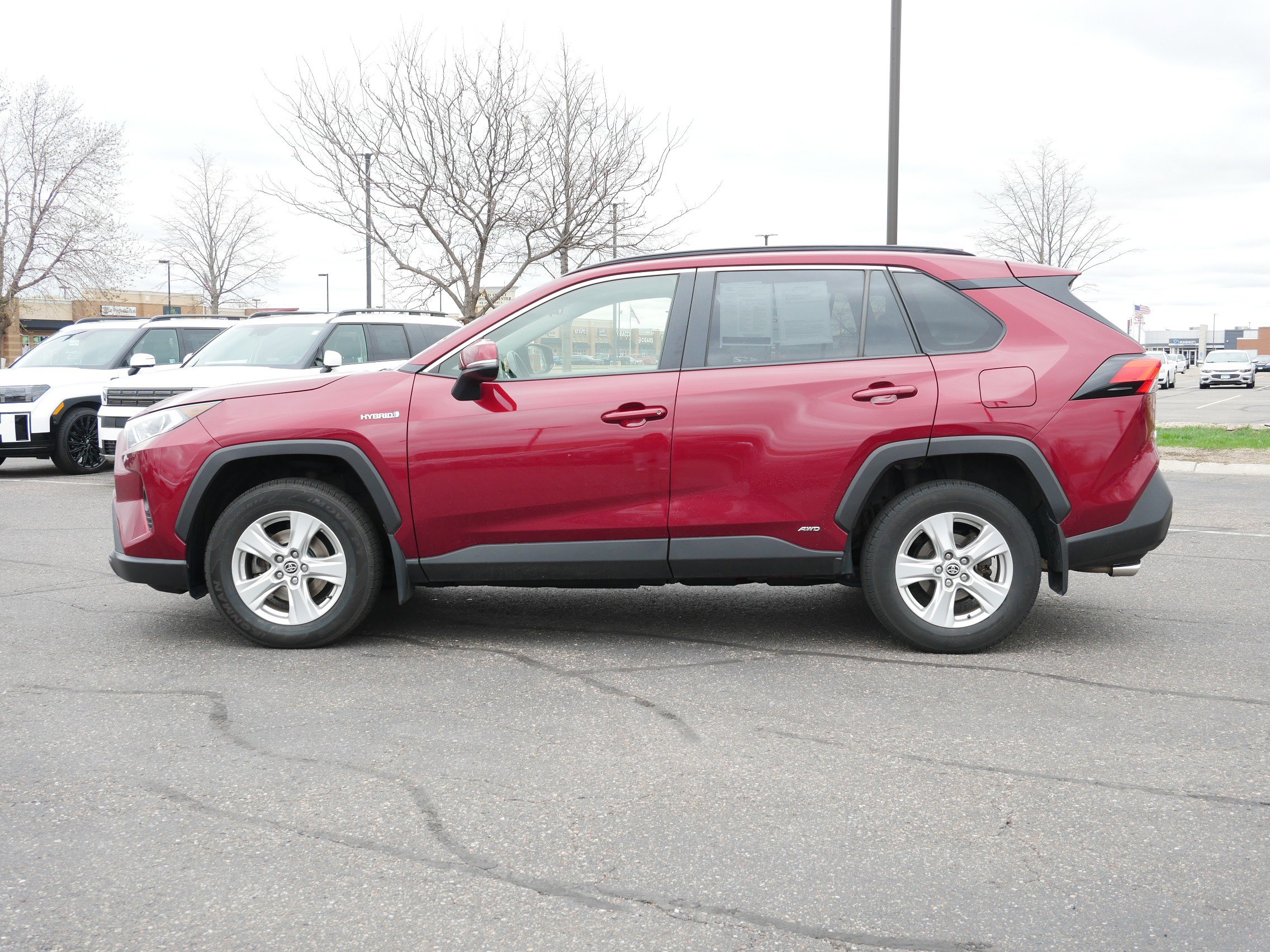 Used 2020 Toyota RAV4 XLE with VIN JTMRWRFV4LD056100 for sale in Waite Park, Minnesota