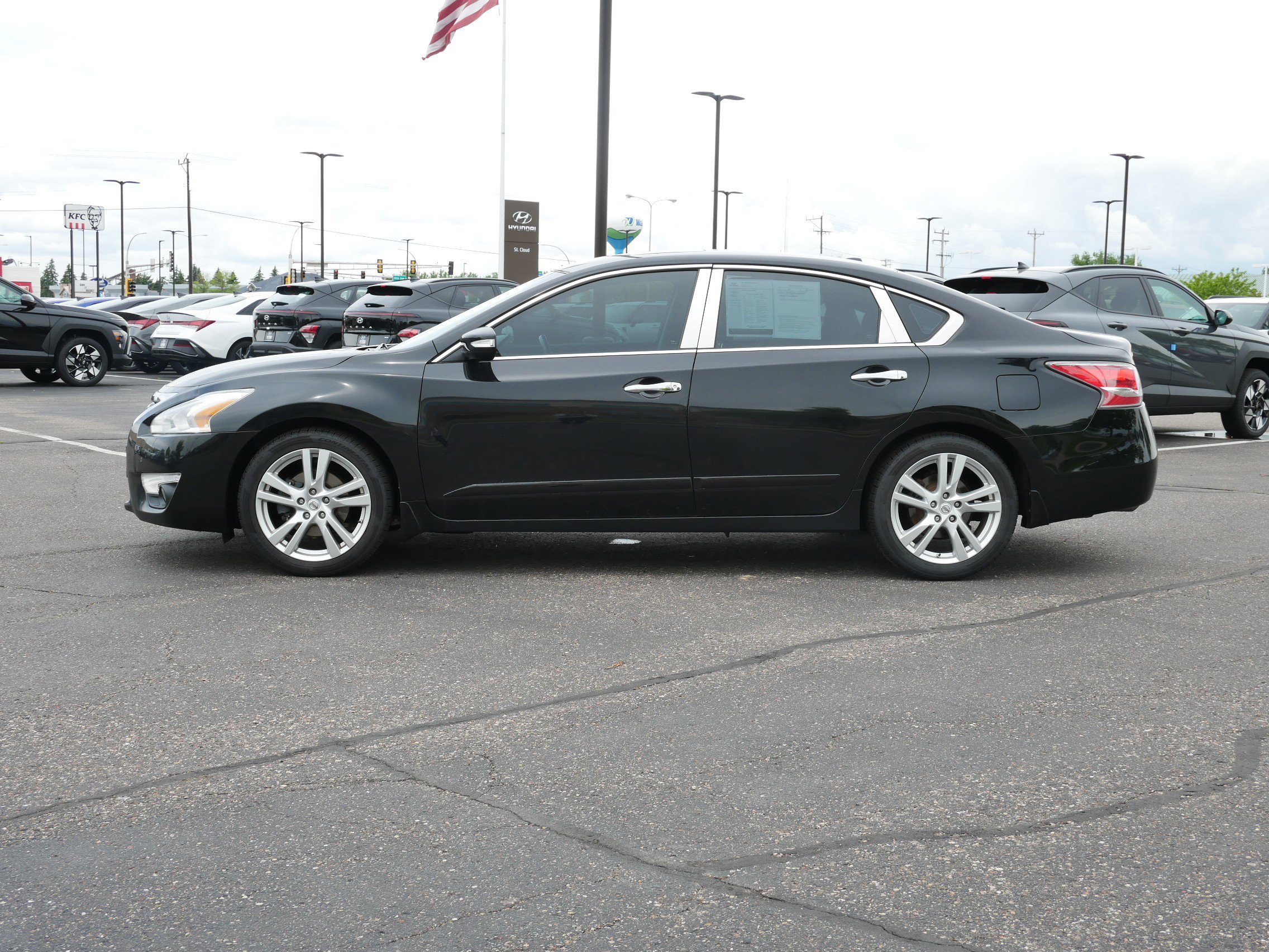 Used 2015 Nissan Altima SL with VIN 1N4BL3AP1FC293014 for sale in Waite Park, Minnesota