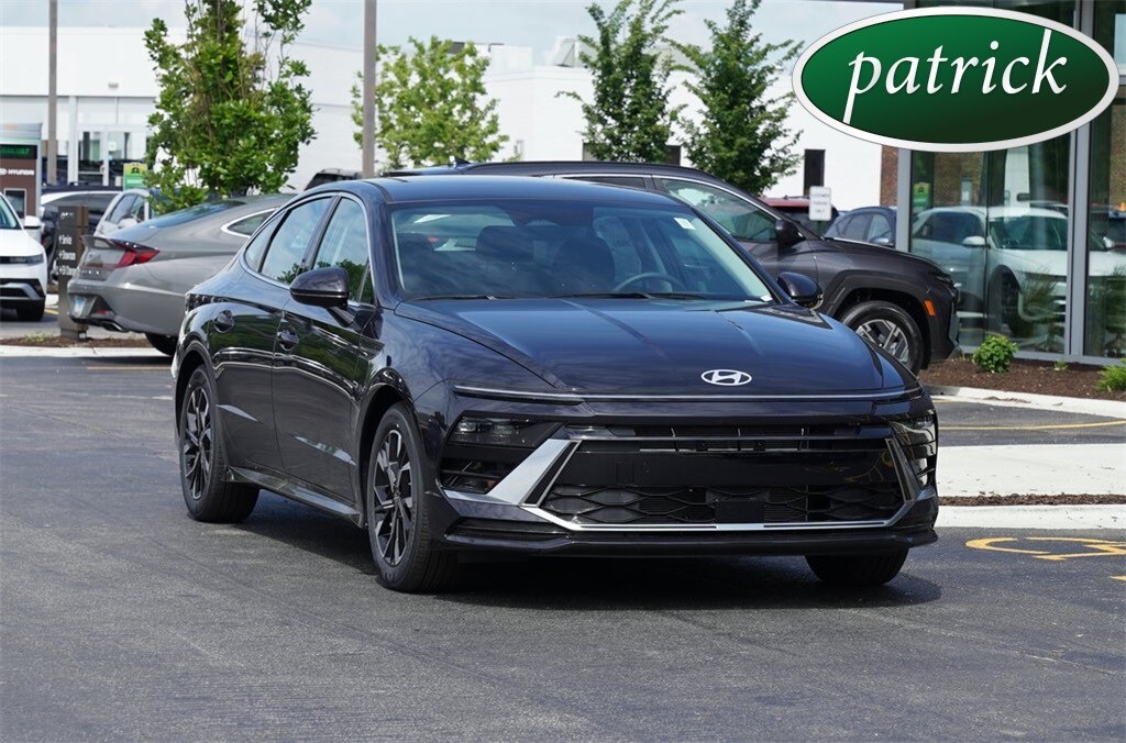 New 2025 Hyundai Sonata SEL Sedan
