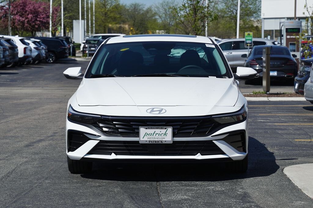New 2026 Hyundai Elantra Limited Sedan