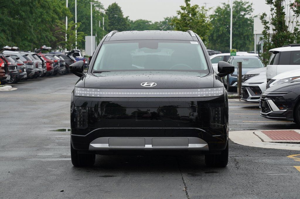 New 2026 Hyundai IONIQ 9 SEL SUV