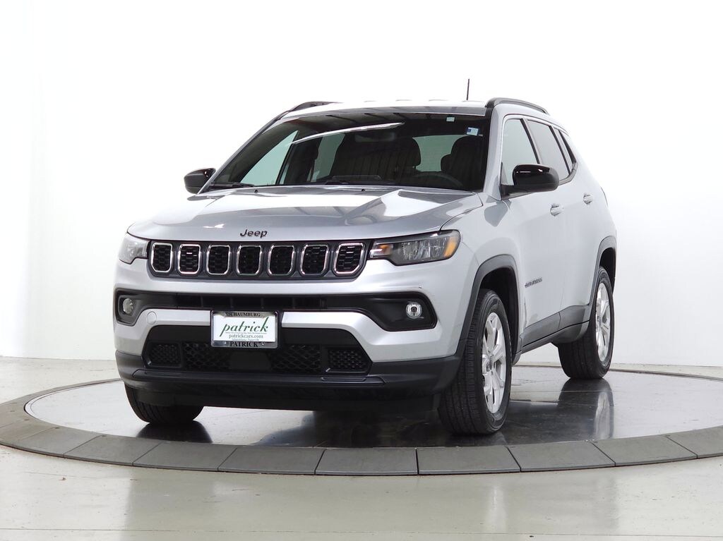 Used 2025 Jeep Compass Latitude SUV
