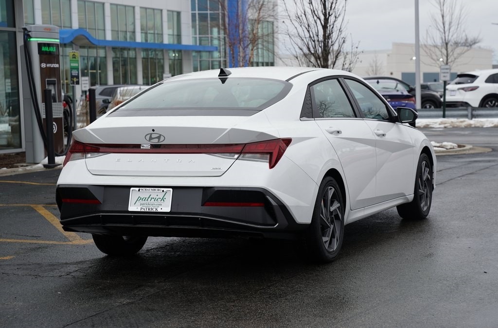 New 2026 Hyundai Elantra Hybrid Limited Sedan