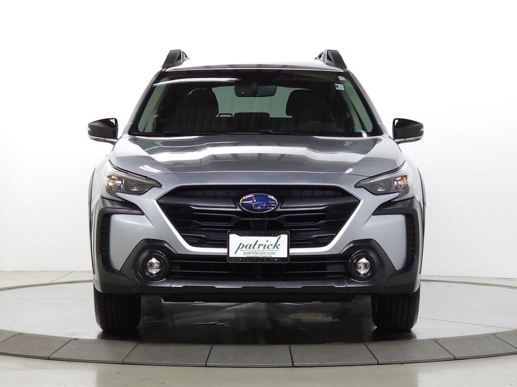 Used 2025 Subaru Outback Premium SUV