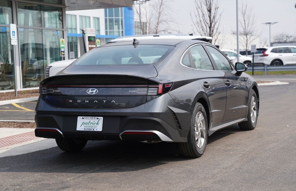 New 2026 Hyundai Sonata SE Sedan
