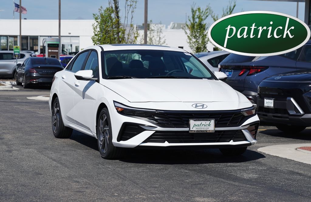 New 2026 Hyundai Elantra Limited Sedan