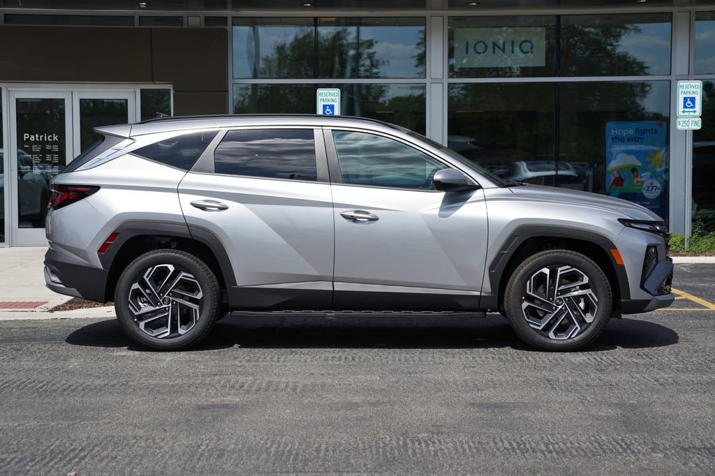 New 2026 Hyundai Tucson SEL Plus SUV