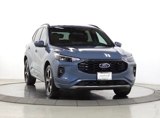 Used 2023 Ford Escape ST-Line Select SUV for sale near Chicago, Illinois