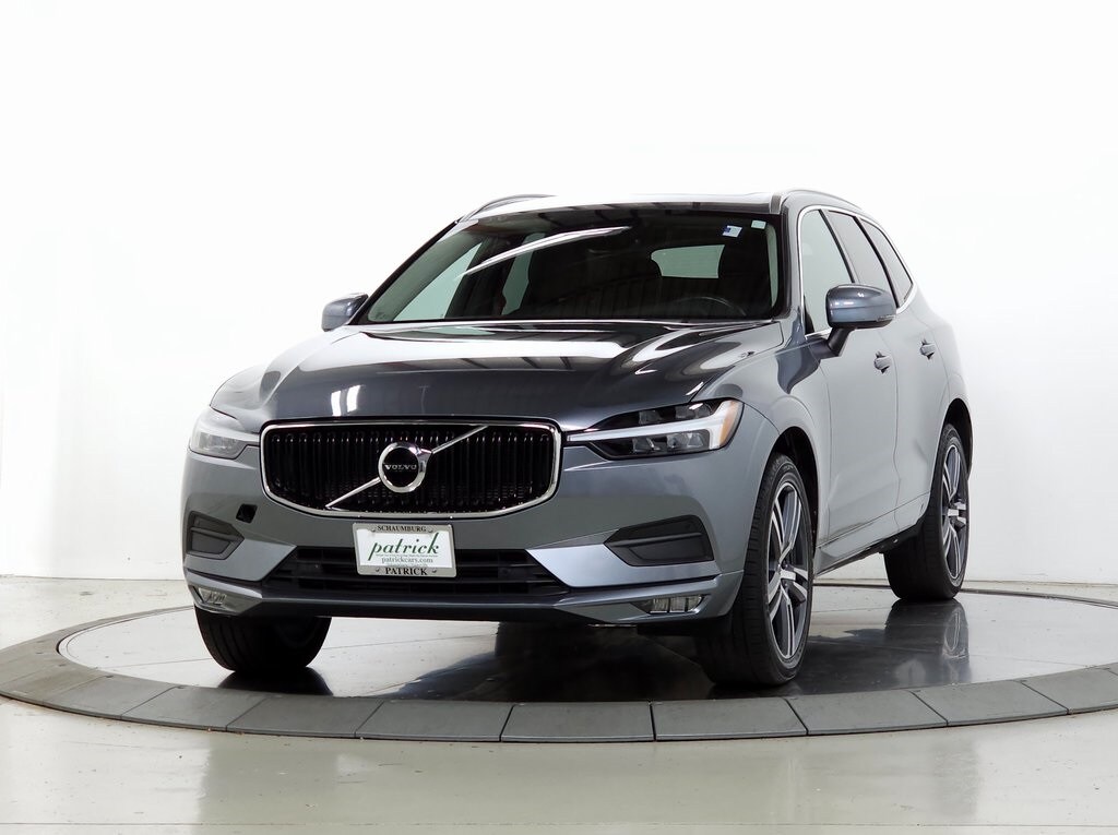 2021 Volvo XC60 T6 Momentum photo 2