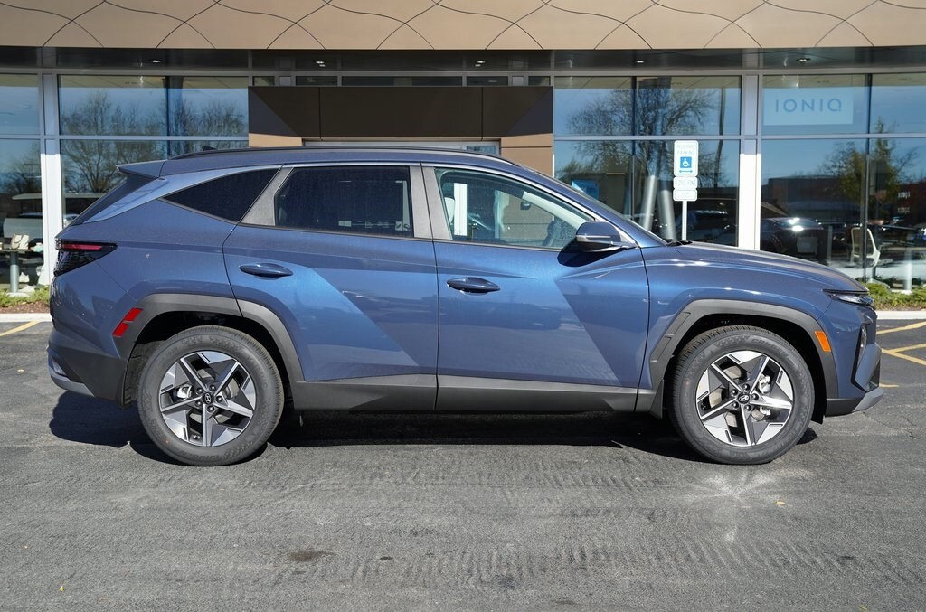 New 2026 Hyundai Tucson SEL Premium SUV